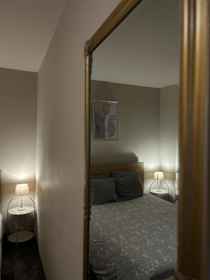 Impasse 1 Apartment Fosses-La-Ville Bagian luar foto